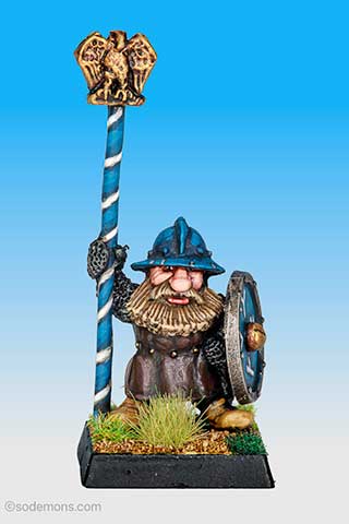 Dewey (Eagle Standard & Kettle Hat)