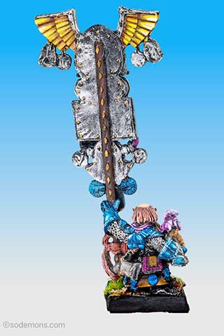 Dwarf Army Standard Bearer - 2005