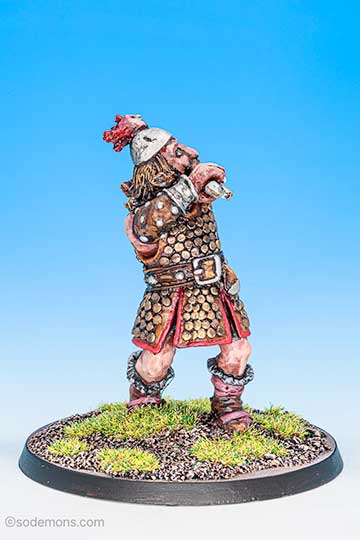 C28 Giant 1