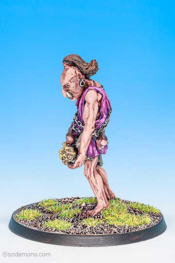 C28 Giant 3