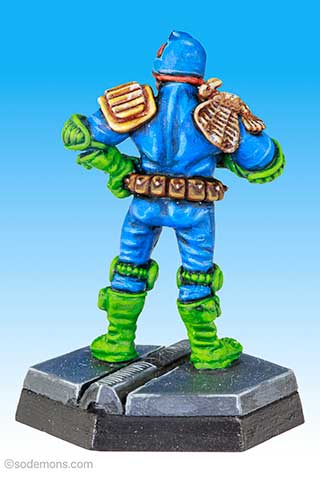 JD4 Judge Giant