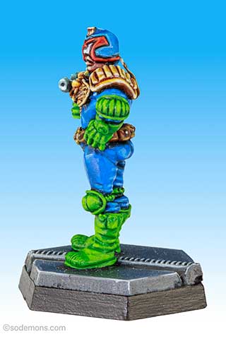 JD4 Judge Giant