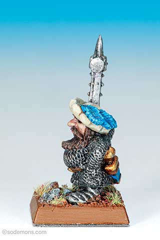 MM10 Dwarf - DW21