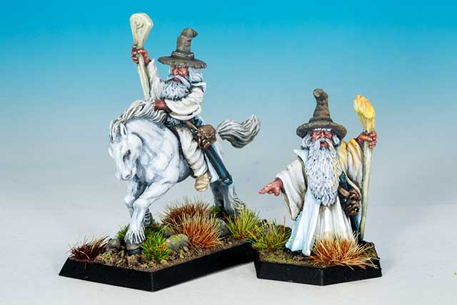 ME11 Gandalf the Wizard - Mounted on Shadowfax and on Foot