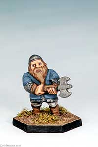 DWF10 - Dwarf with Two-Handed Axe