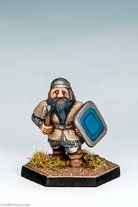 DWF4 - Dwarf with Handaxe