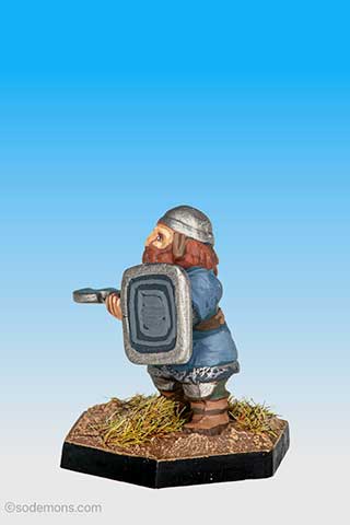 DWF5 - Dwarf Swinging Two-Handed Axe