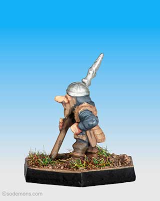 GNM4 Gnomes with Spears