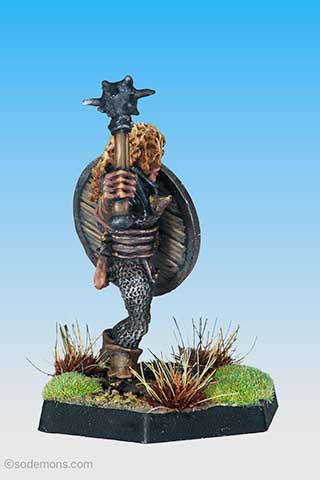 C01 Mace Lady